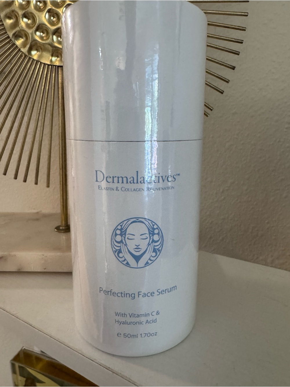 Dermalactives Perfecting Face Serum - White